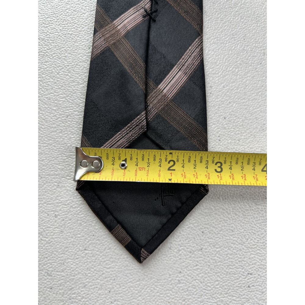 Kenneth Cole New York Black and Brown Striped Pattern 100% Silk Designer Tie - Picture 7 of 7